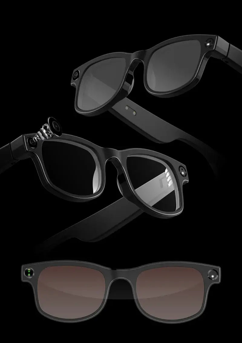 Smart glasses with voice assistant